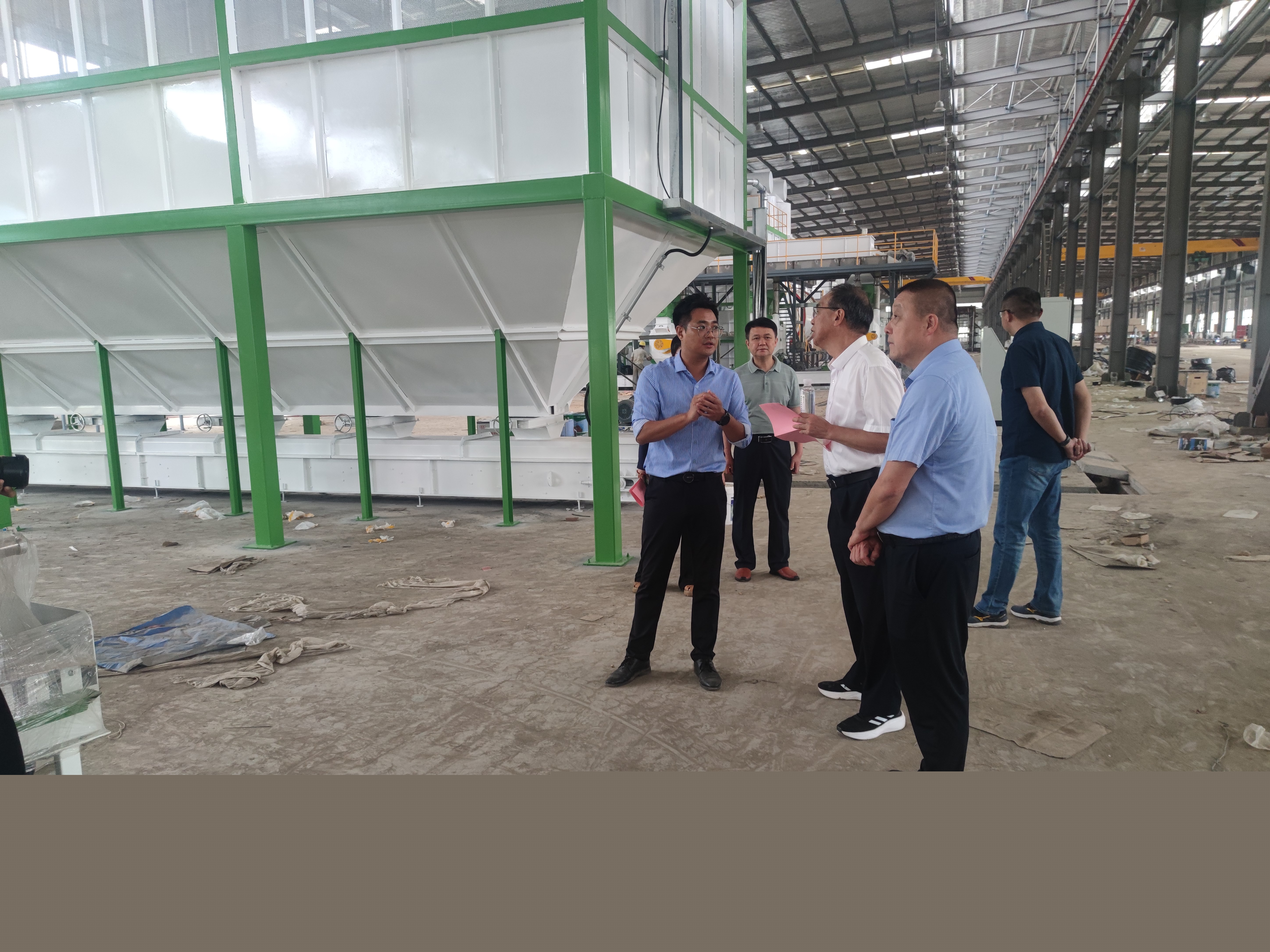 市政協(xié)蒞臨福建金森調(diào)研生物質(zhì)顆粒項目 市政協(xié)蒞臨福建金森調(diào)研生物質(zhì)顆粒項目